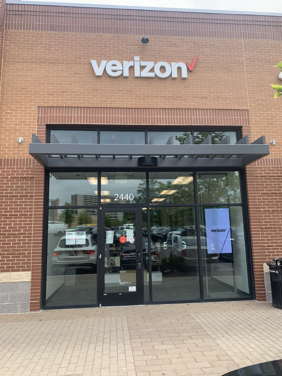 Verizon Authorized Retailer - Russell Cellular | 2440 Market St NE STE 902, Washington, DC 20018, USA | Phone: (202) 604-7801