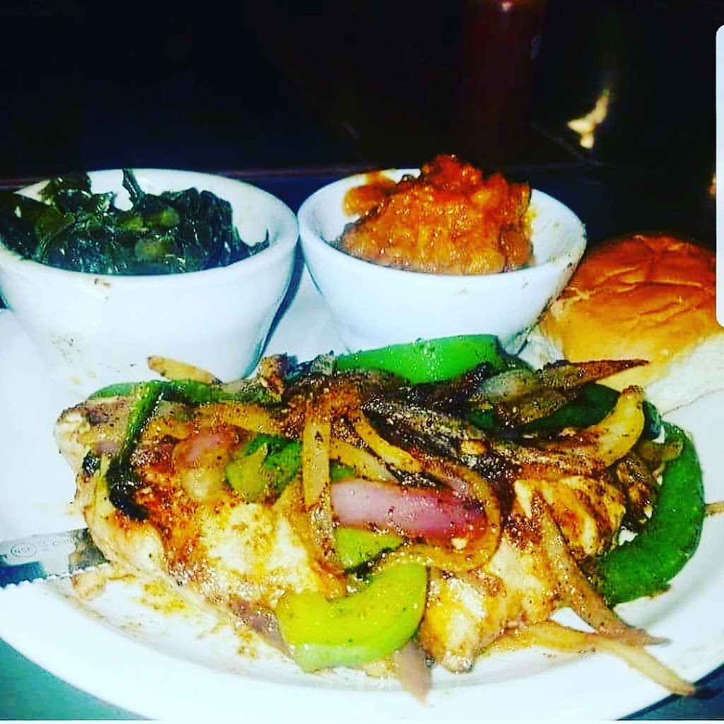 Queens Way Soul Cafe | 12971 Jefferson Ave #106, Newport News, VA 23608, USA | Phone: (757) 522-7077