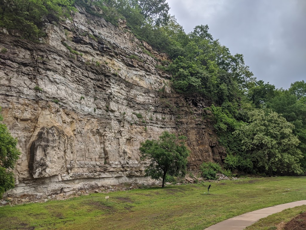 John M Olin Nature Preserve (Nature Institute) | 2213 S Levis Ln, Godfrey, IL 62035 | Phone: (618) 466-9930