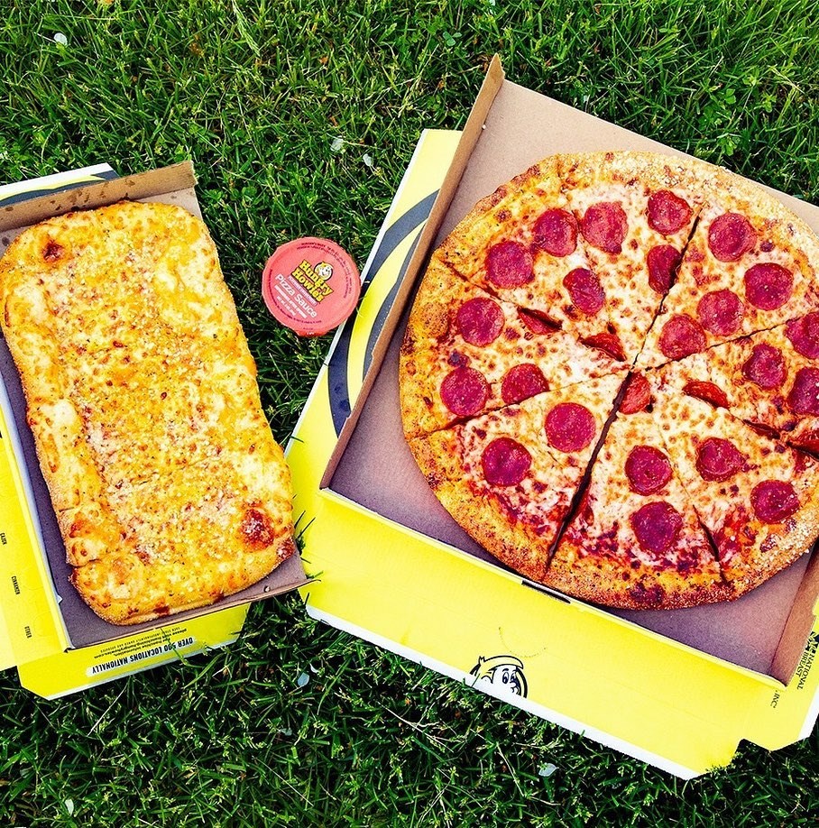 Hungry Howies Pizza | 4506 McIntosh Rd, Dover, FL 33527, USA | Phone: (813) 578-4500