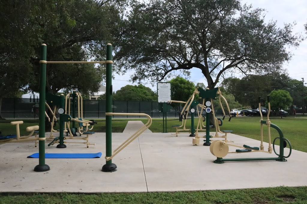 Dante Fascell Park Tennis | 8700 SW 57th Ave, South Miami, FL 33143, USA | Phone: (305) 666-8680