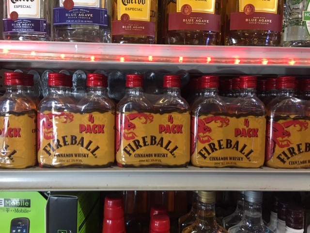 Dinuba Market | 649 W Kern St, Dinuba, CA 93618, USA | Phone: (559) 315-5313