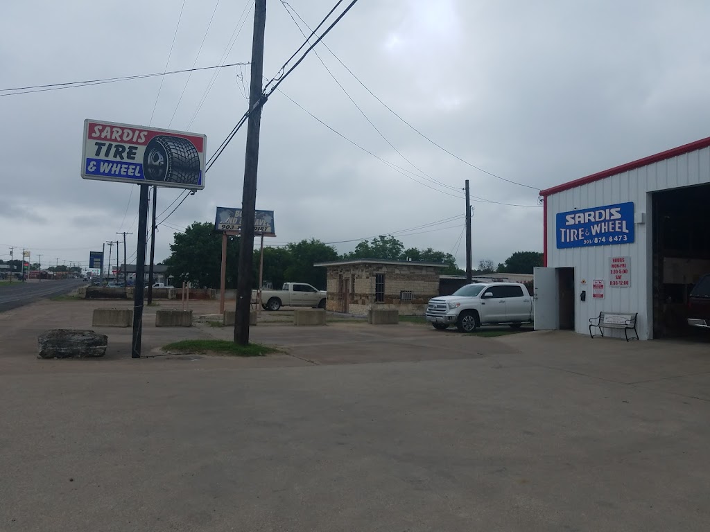 Brutons Sardis Tire | 1219 S 7th St, Corsicana, TX 75110, USA | Phone: (903) 874-8473