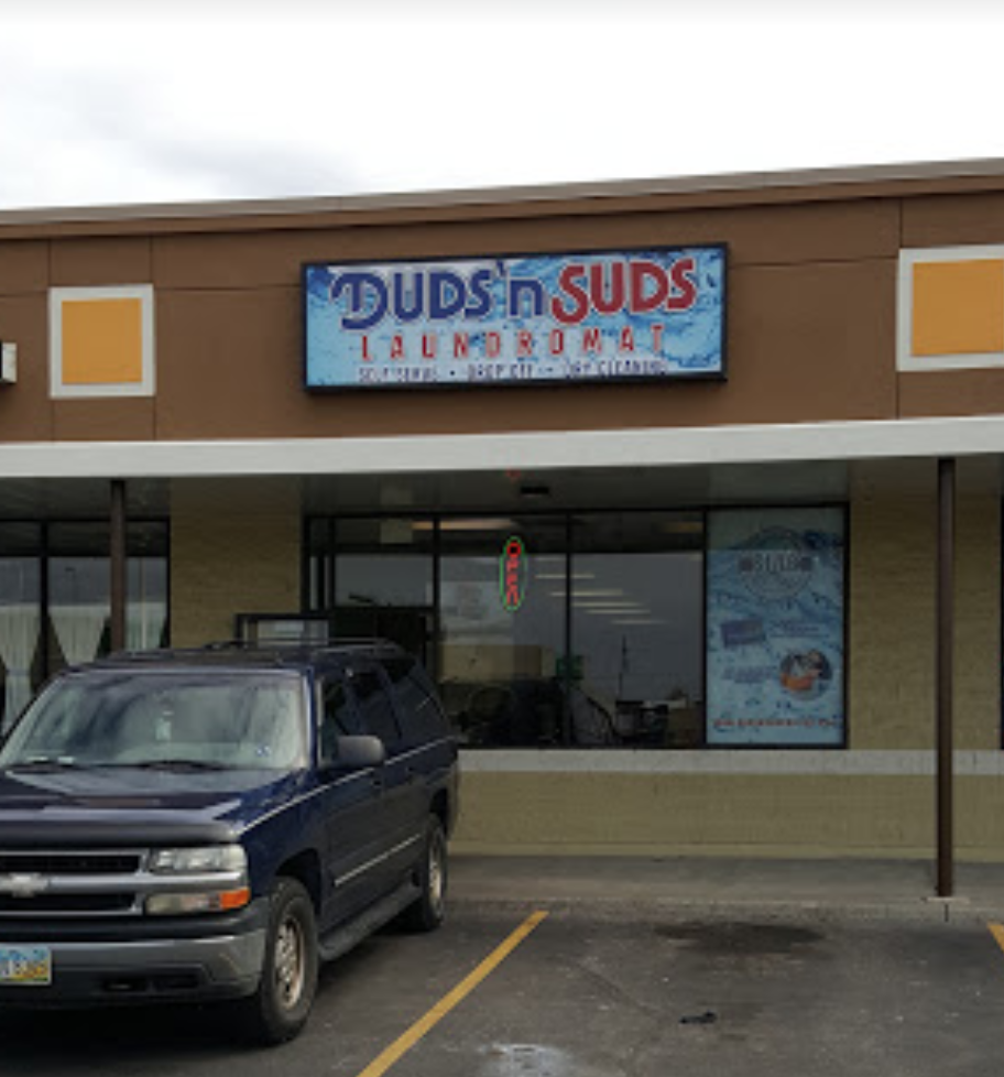 Duds n Suds Laundromat | 3054 Navarre Ave, Oregon, OH 43616, USA | Phone: (419) 691-5652