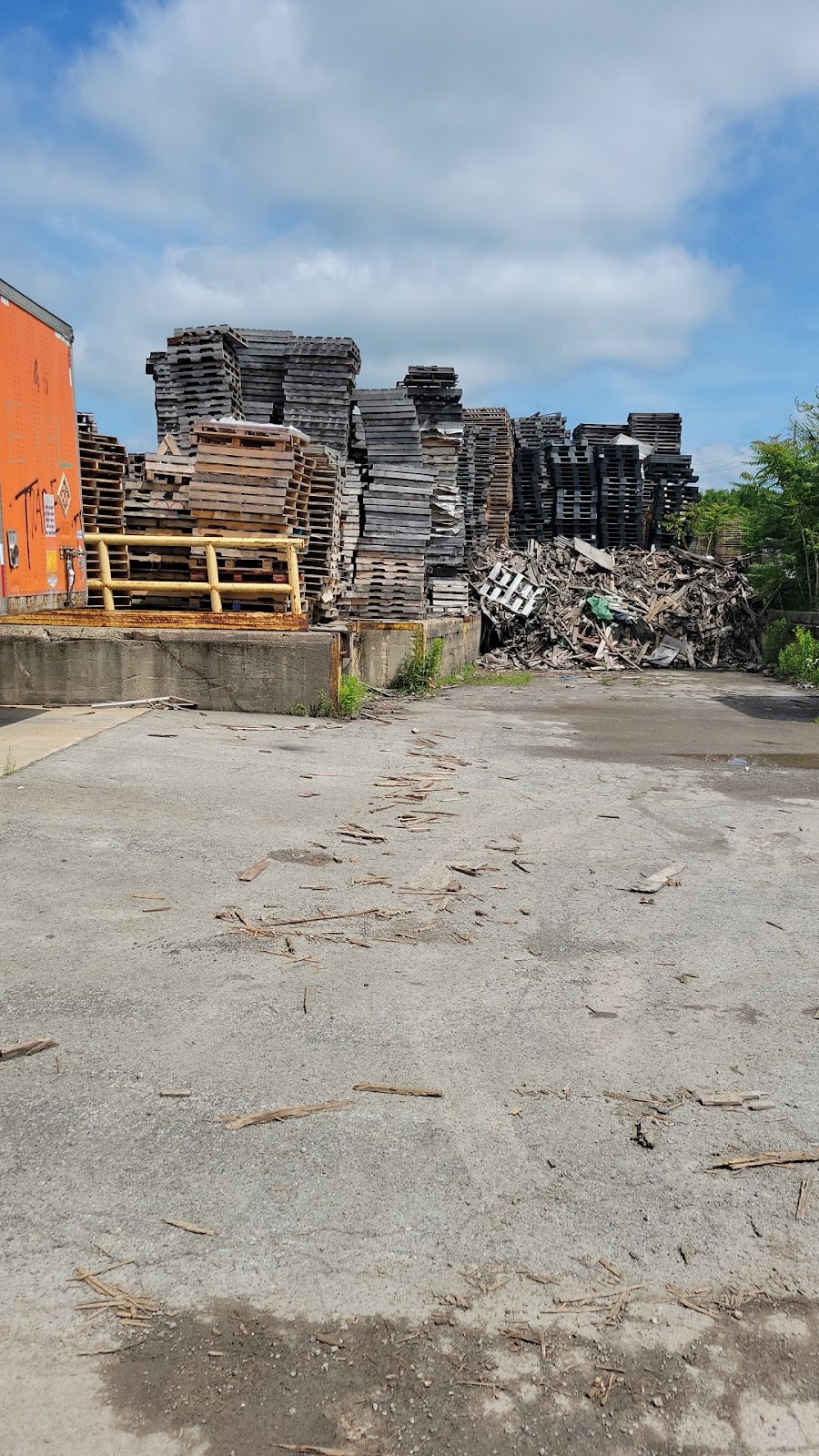 Iron City Wood Products Inc. | 900 Albert St, Youngstown, OH 44505, USA | Phone: (330) 755-2772