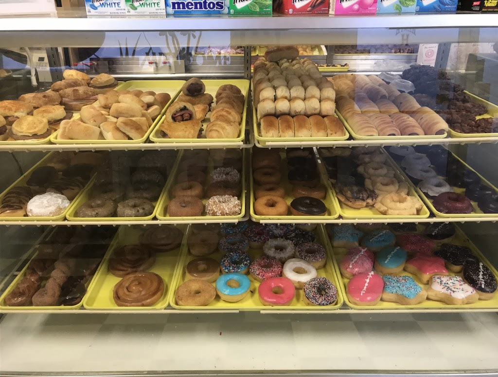 Hawk Donuts | 217 Hubbard Dr #8695, Rockwall, TX 75032, USA | Phone: (972) 757-0998