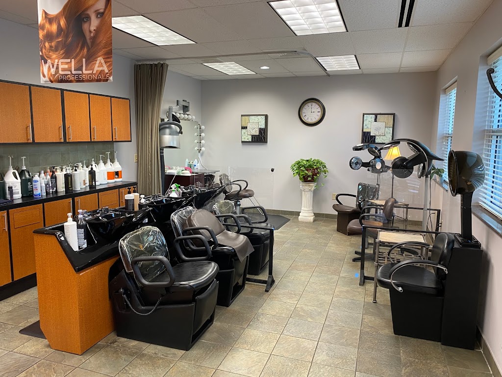 Tanas Hair Designs and Day Spa | 105 Baines Ct, Cary, NC 27511, USA | Phone: (919) 380-0221