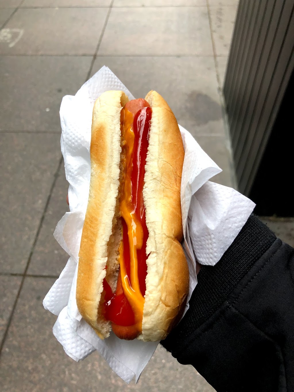 Sabrett Hot Dogs | 9 Smith St, Englewood, NJ 07631, USA | Phone: (800) 722-7388