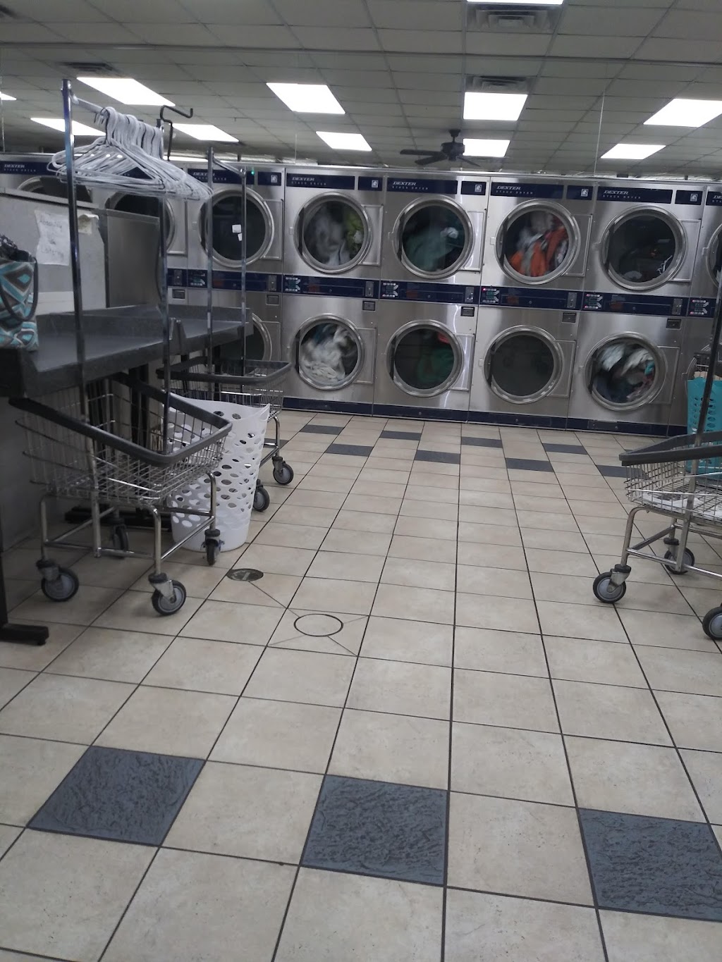 Speedwash Laundromat | 124 Avalon Dr, Salisbury, NC 28144, USA | Phone: (704) 637-3969