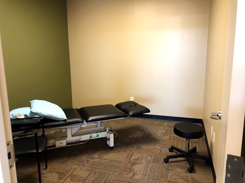 Peak Physical Therapy | 3926 Teasley Ln #105, Denton, TX 76210, USA | Phone: (940) 323-0441