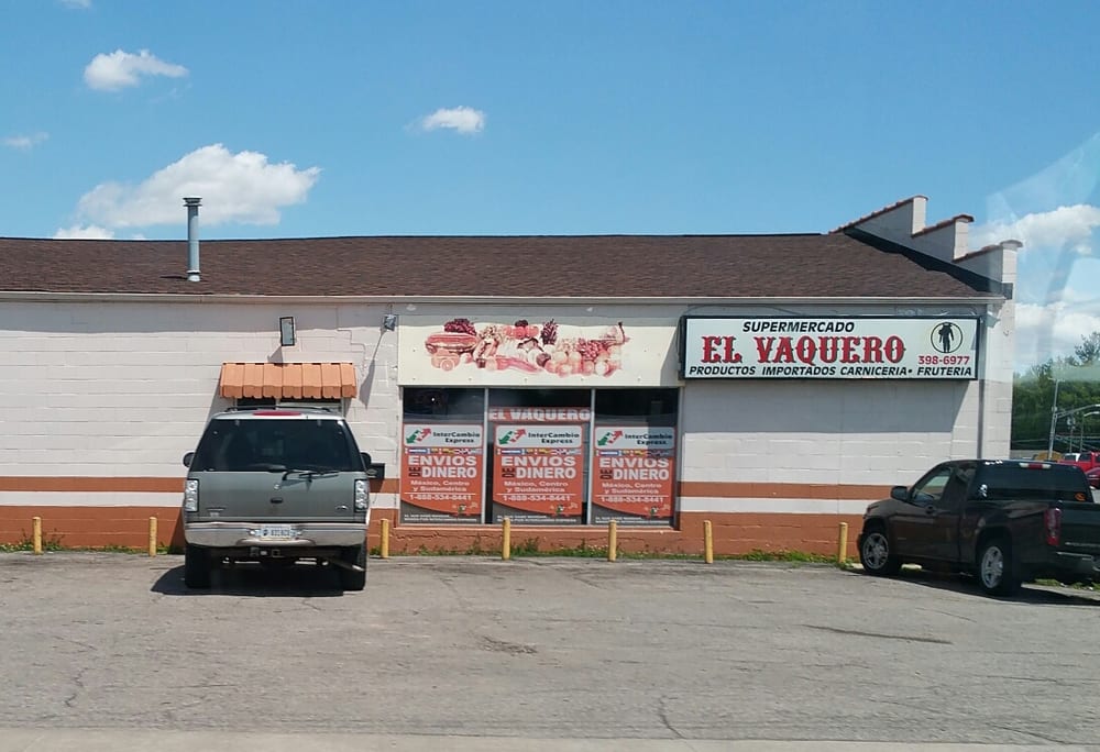 Supermercado El Vaquero | 310 E Broadway St, Shelbyville, IN 46176, USA | Phone: (317) 398-6977