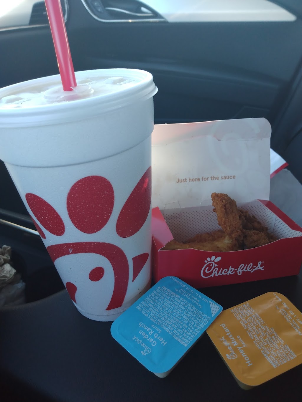 Chick-fil-A | 7072 Winchester Rd, Memphis, TN 38125, USA | Phone: (901) 737-1778