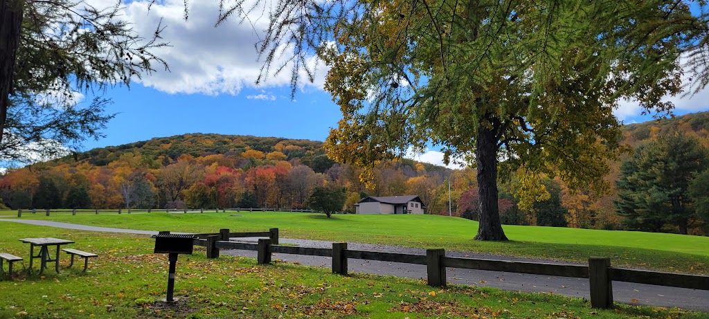 Morris Street Elementary School | 28 Morris St, Danbury, CT 06810, USA | Phone: (203) 797-4809