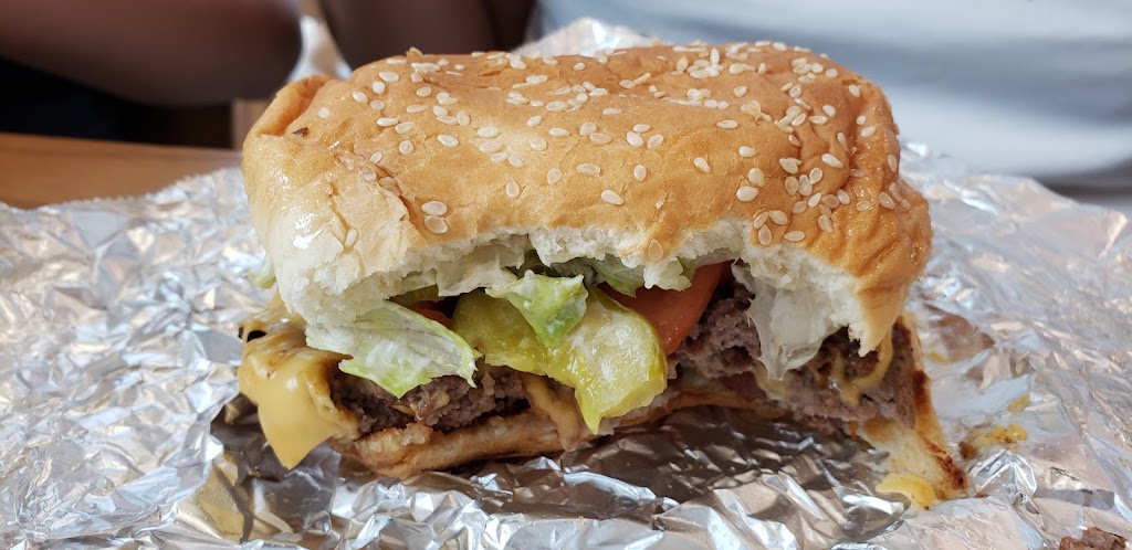 Five Guys | 1201 W University Ave Suite 110, Georgetown, TX 78628, USA | Phone: (512) 591-0671