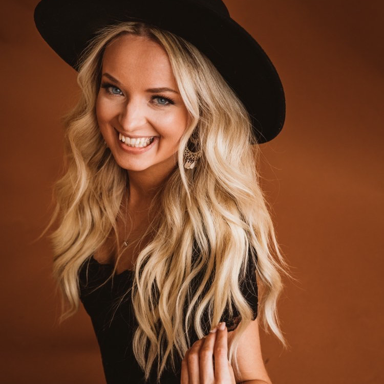 Everything Beauty Cle | 26111 Center Ridge Rd, Westlake, OH 44145, USA | Phone: (440) 549-4645