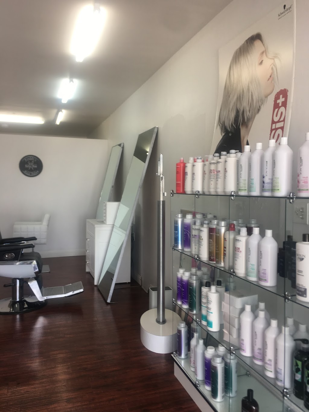 Freddys Barbershop & Hair Salon | 12762 W Washington Blvd, Los Angeles, CA 90066, USA | Phone: (310) 487-8299
