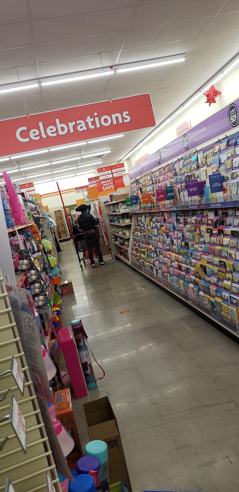 Family Dollar | 9360 Greenfield Rd, Detroit, MI 48228, USA | Phone: (313) 474-0400