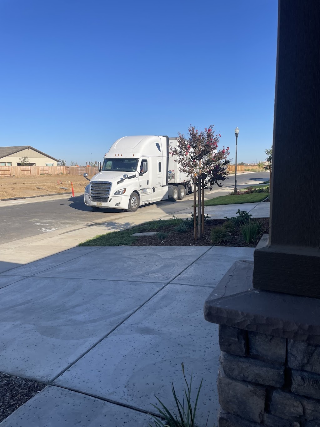 Colonial Van and Storage | 6001 88th St, Sacramento, CA 95828, USA | Phone: (916) 546-3600