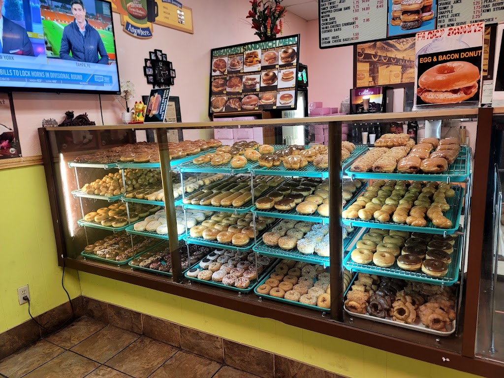 Fancy Donuts | 1067 C St #130, Galt, CA 95632, USA | Phone: (209) 745-4620