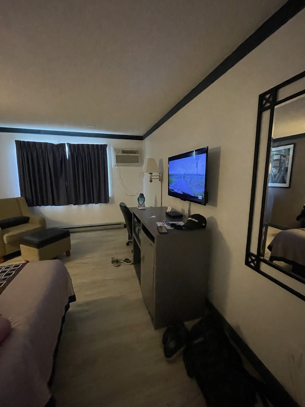 Waconia Inn & Suites | 301 E Frontage Rd, Waconia, MN 55387, USA | Phone: (952) 442-5147