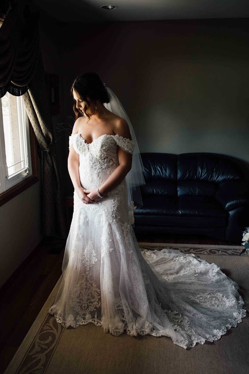 Its Your Day Bridal Boutique Inc. | 1661 Front Rd, Windsor, ON N9J 2B7, Canada | Phone: (519) 978-5003