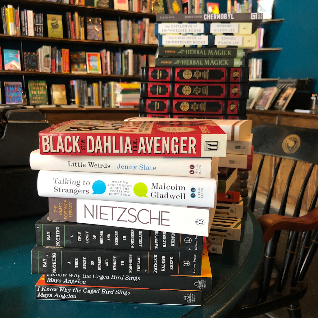 Poets Oak Cliff Bookshop | 506 N Bishop Ave, Dallas, TX 75208, USA | Phone: (469) 350-3047