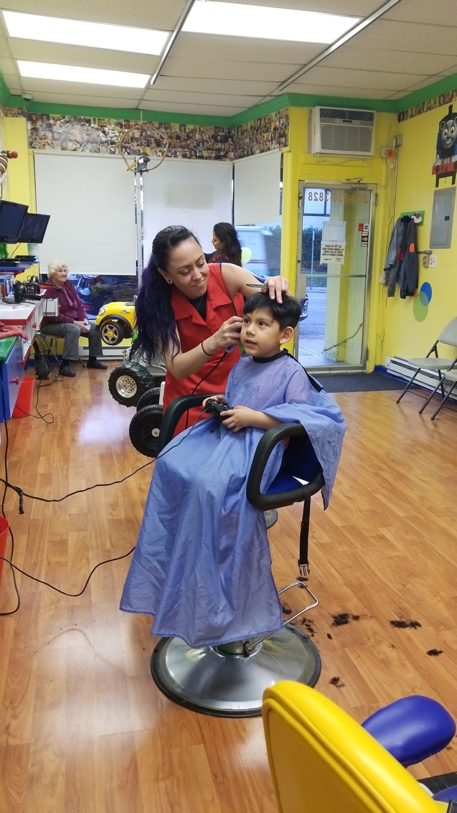 Kids Hair Salon | 292 Bloomfield Ave, Verona, NJ 07044, USA | Phone: (973) 239-3828