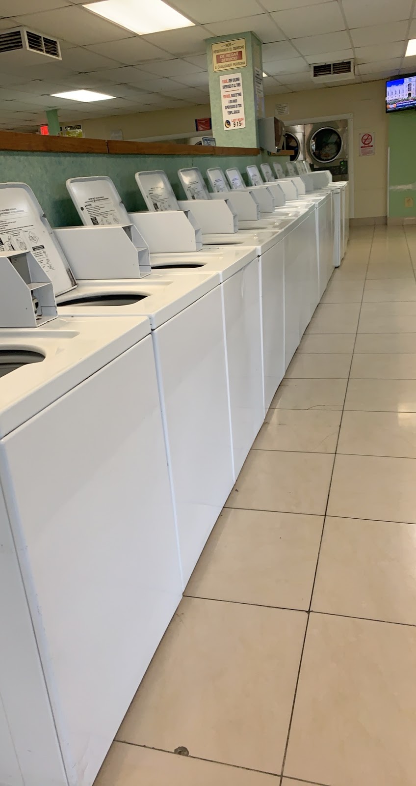 Cj Laundromat | 2812 W Ball Rd, Anaheim, CA 92804, USA | Phone: (714) 827-2797