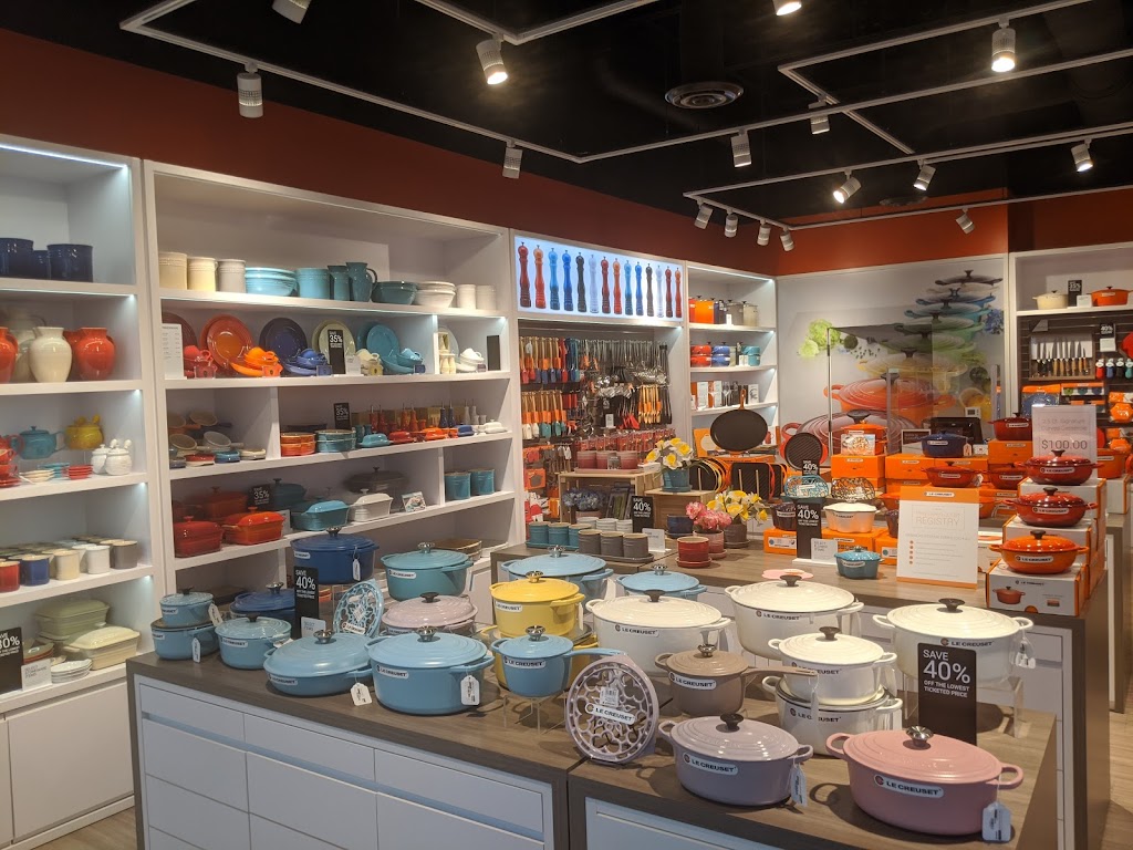 Le Creuset Outlet Store | 13801 Grant St Ste 853, Thornton, CO 80023, USA | Phone: (303) 280-7031