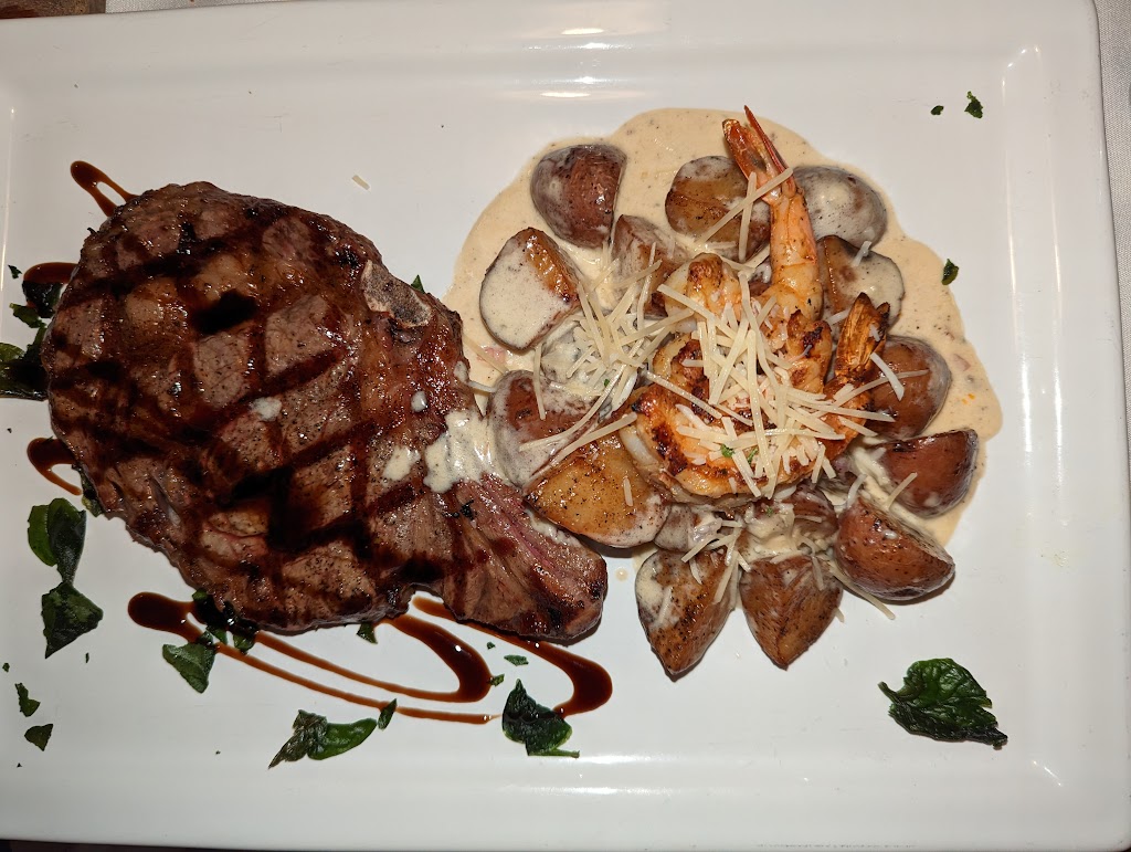 Gennaros Trattoria | 10018 Startz Rd, Canyon Lake, TX 78133, USA | Phone: (830) 899-2800