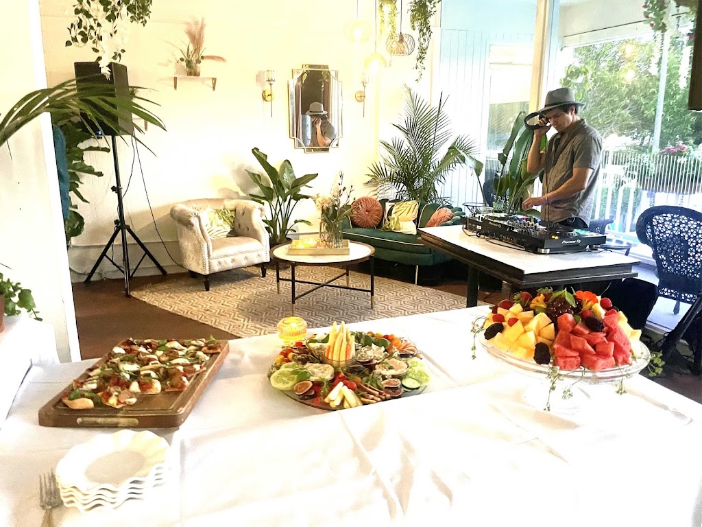 Shores Kitchen - Santa Monica | 2720 Neilson Way, Santa Monica, CA 90405, USA | Phone: (855) 602-0636