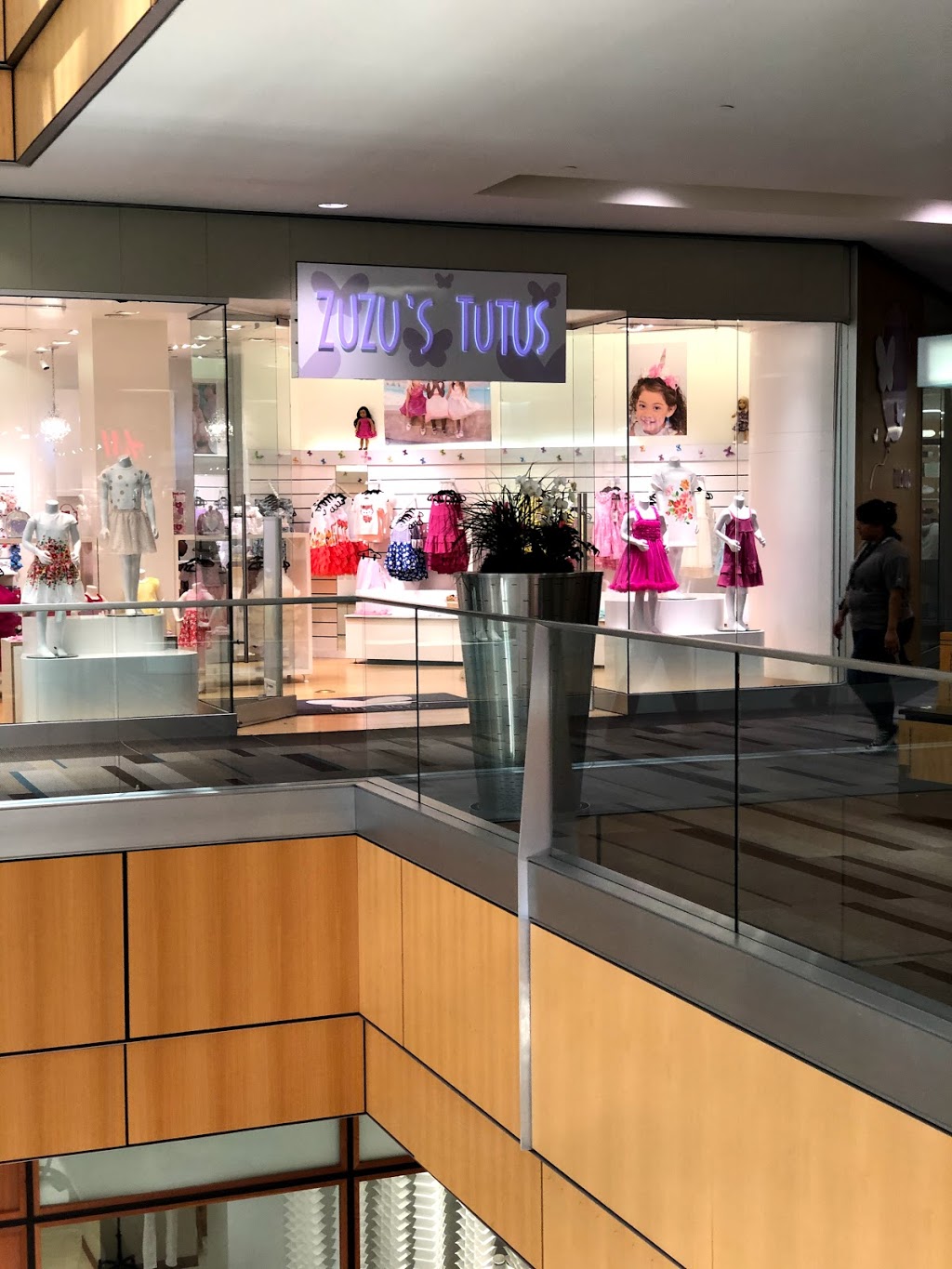 Zuzu’s Tutus | Galleria Mall, 13350 Dallas Pkwy Suite 3475, Dallas, TX 75240, USA | Phone: (469) 697-6130