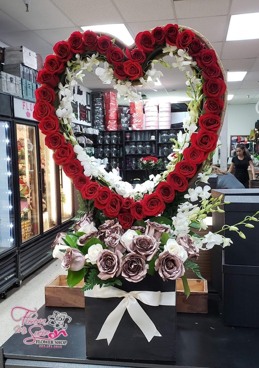 Floreria mi Sueño Flower Shop | 2929 N 75th Ave #23, Phoenix, AZ 85033 | Phone: (602) 451-2849