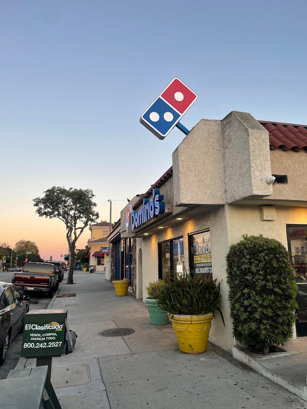 Dominos Pizza | 4746 E Cesar E Chavez Ave, Los Angeles, CA 90022, USA | Phone: (323) 268-3030