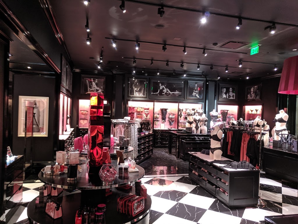Victorias Secret & PINK | 60 31st Ave #400, San Mateo, CA 94403, USA | Phone: (650) 571-7623
