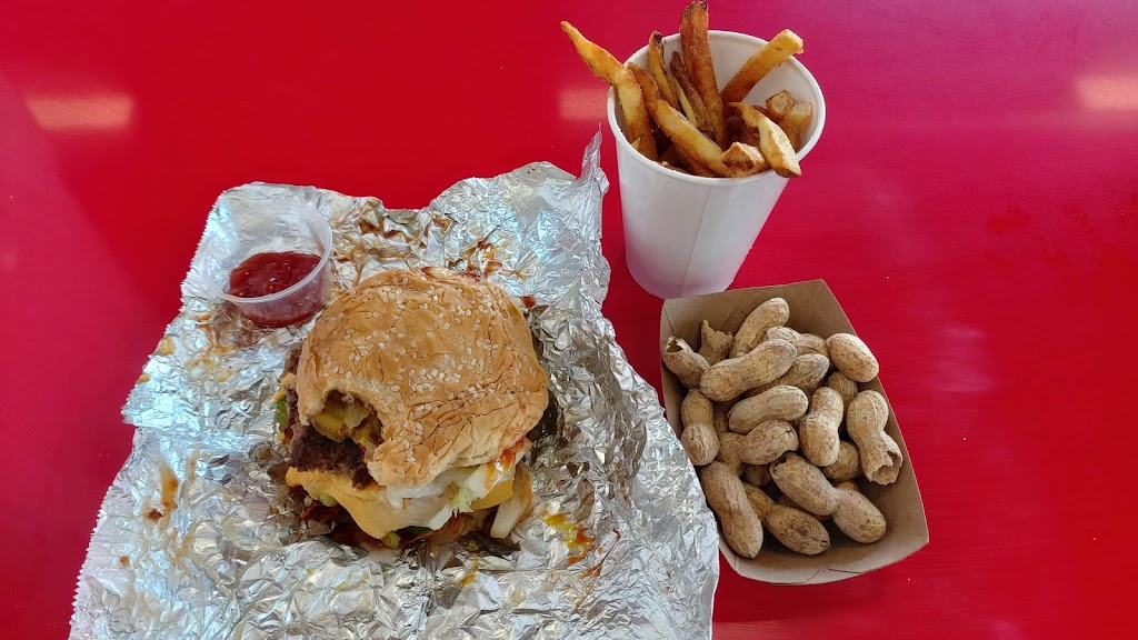 Five Guys | 17304 Chesterfield Airport Rd, Chesterfield, MO 63005, USA | Phone: (636) 536-9872