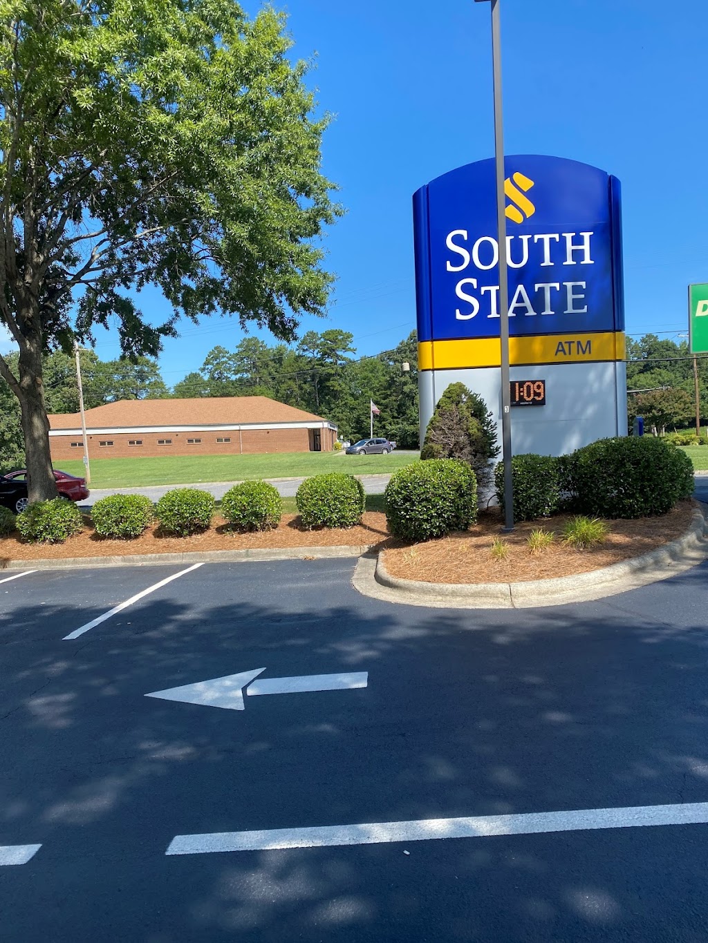 SouthState Bank | 3135 Dallas High Shoals Hwy, Dallas, NC 28034, USA | Phone: (704) 922-9292