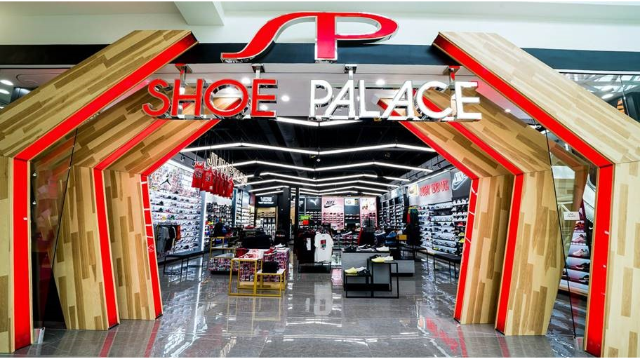 Shoe Palace | 2013 Stoneridge Mall Rd Suite 3F.48, Pleasanton, CA 94588, USA | Phone: (925) 368-1210