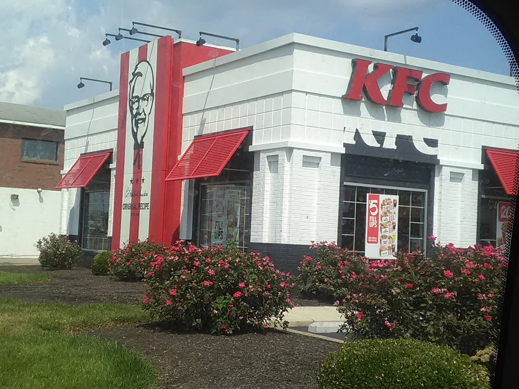 KFC | 2100 S Erie Blvd Hwy, Hamilton, OH 45011 | Phone: (513) 863-4233