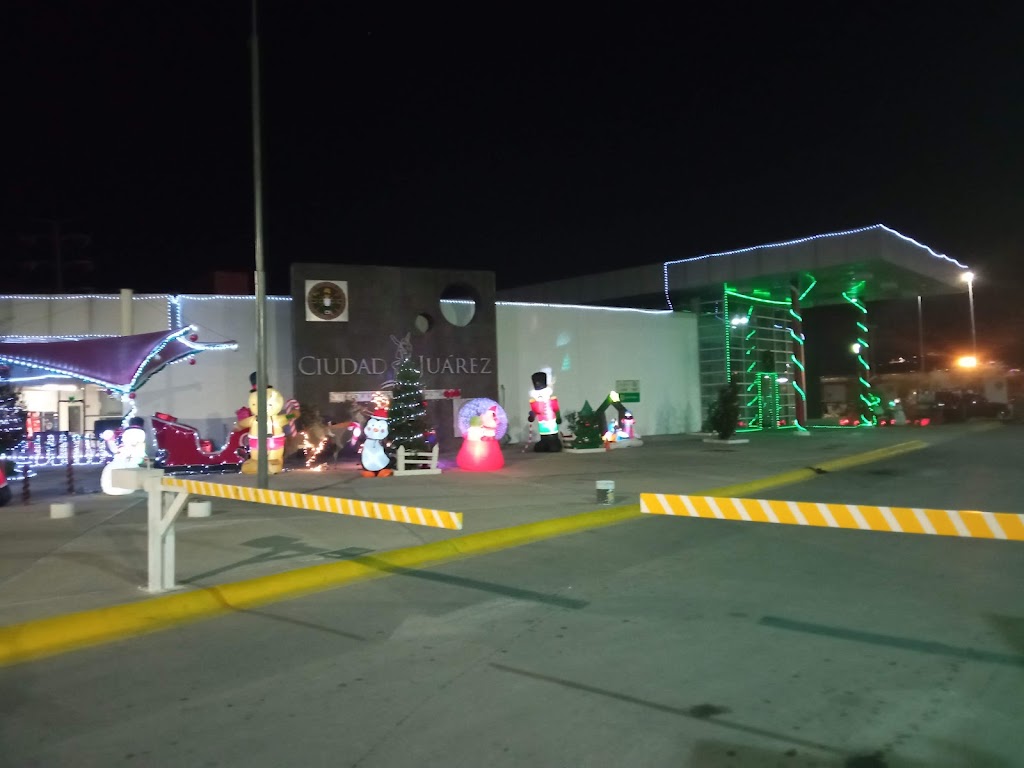 Estación Central del Heroico Cuerpo de Bomberos Ciudad Juárez | Heroico Colegio 1725, Chamizal, 32000 Cd Juárez, Chih., Mexico | Phone: 656 737 0886