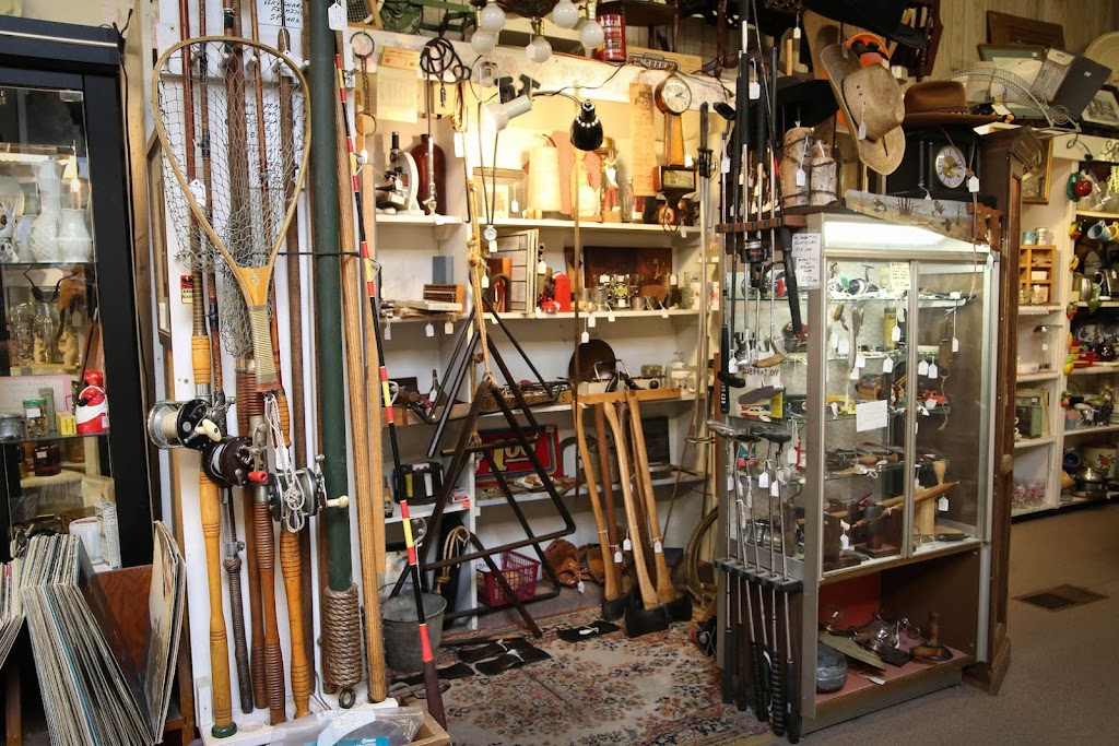 Nellie Lous Antiques | 1254 S Main St, Angels Camp, CA 95222, USA | Phone: (209) 736-6728