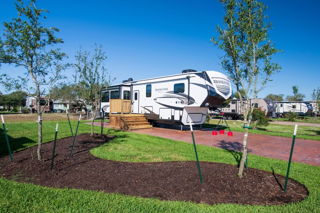 Southern Oaks RV Resort | 1850 Highway 35 Bypass, Aransas Pass, TX 78336, USA | Phone: (361) 758-1249