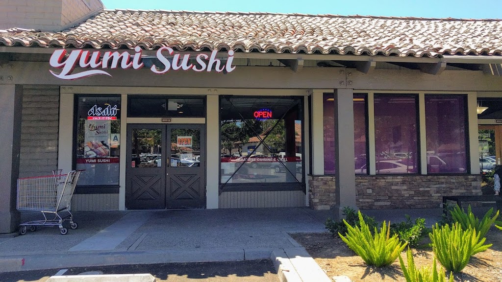 Yumi Sushi | 855 S Main Ave #A, Fallbrook, CA 92028, USA | Phone: (760) 645-3705