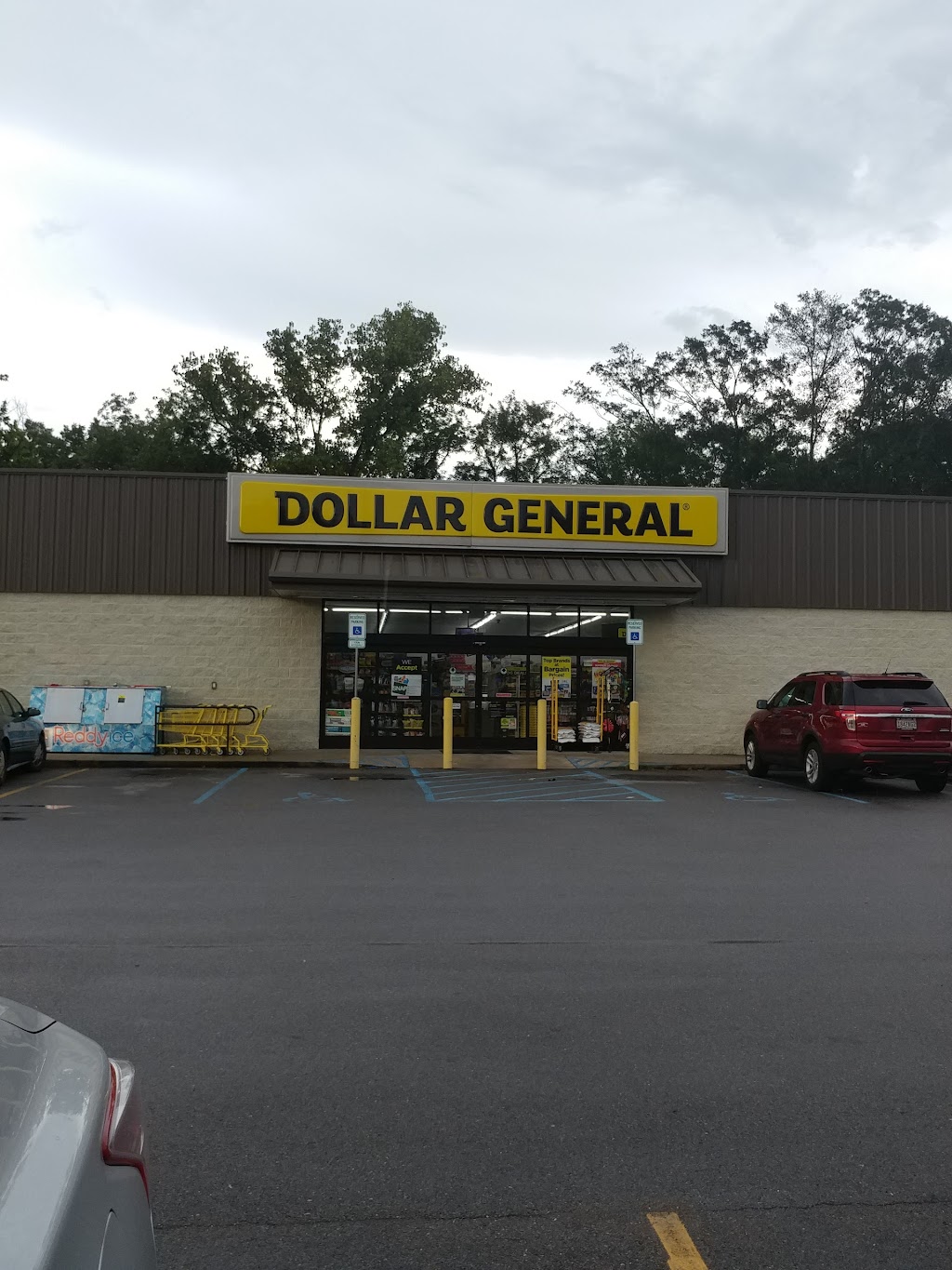 Dollar General | 2417 19th St N, Bessemer, AL 35020, USA | Phone: (205) 774-9610