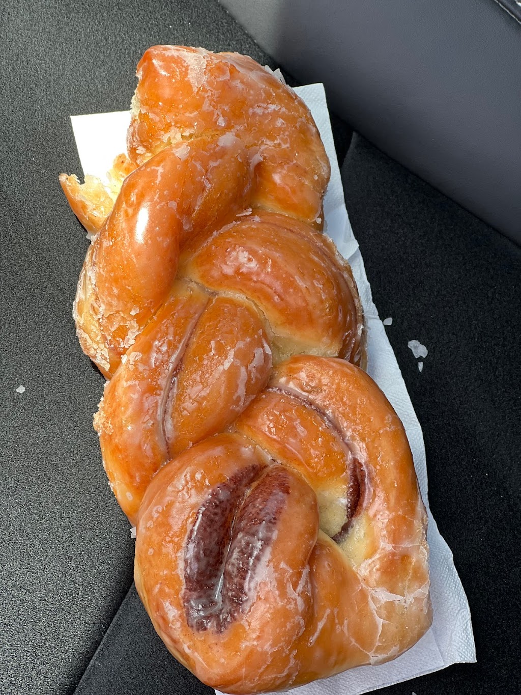 Golden Donut | 1531 W Mission Rd STE E, San Marcos, CA 92069, USA | Phone: (760) 471-0999