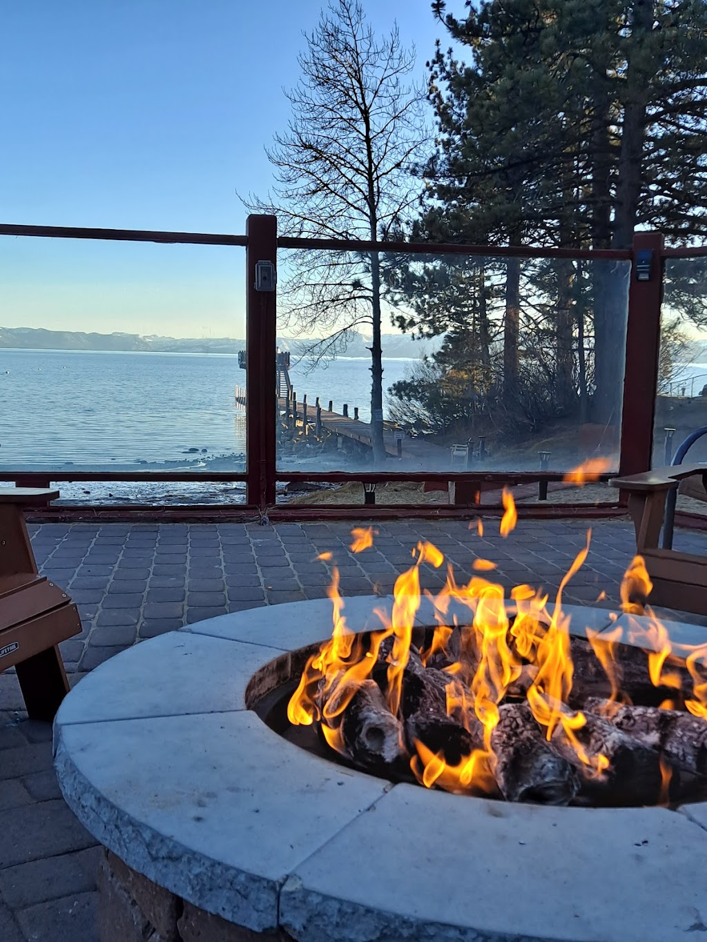 Tahoe Edgelake Beach Club | 7680 N Lake Blvd, Tahoe Vista, CA 96148, USA | Phone: (530) 546-5974