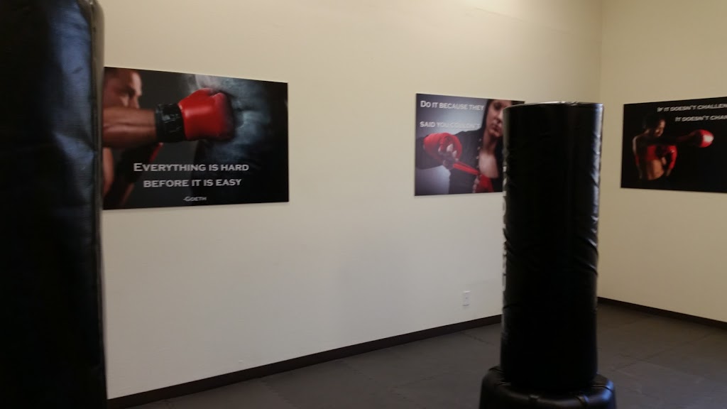 Woodinville Kickboxing | 19011 Woodinville Snohomish Rd #220, Woodinville, WA 98072, USA | Phone: (425) 368-2575