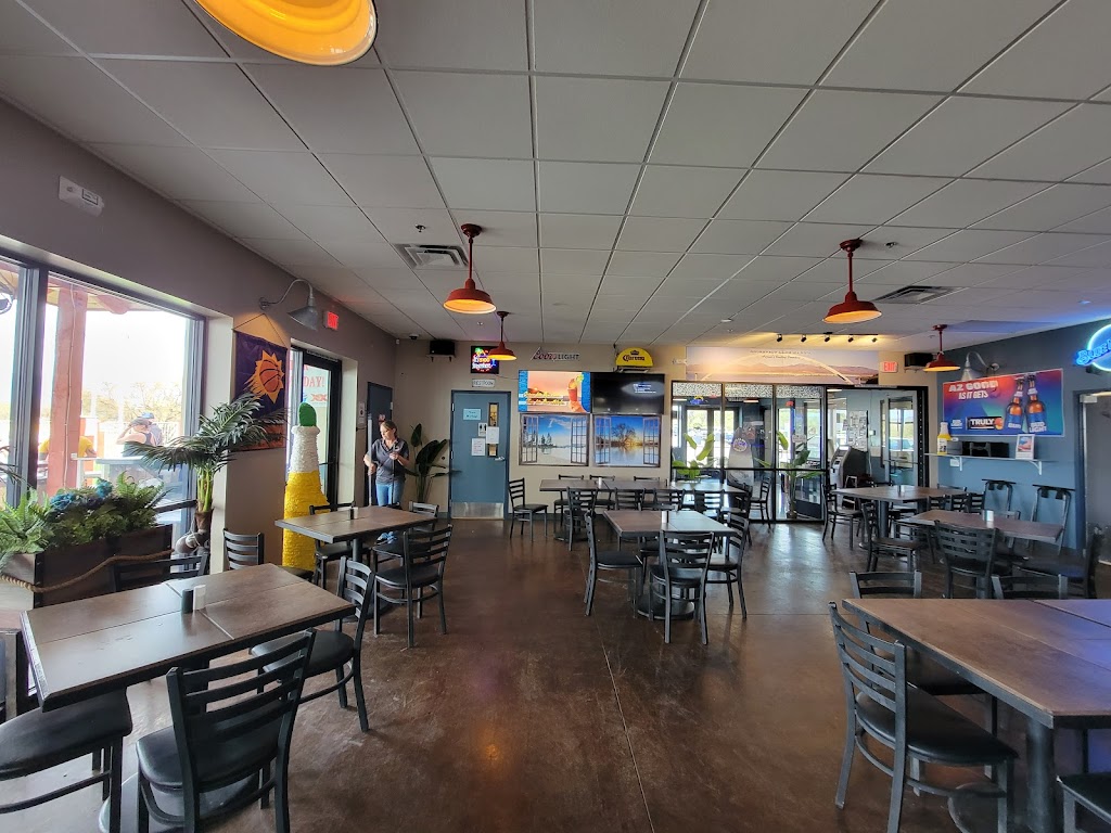 Ffinchs Waterfront Kitchen and Bar | 28085 AZ-188, Roosevelt, AZ 85545, USA | Phone: (602) 912-1667