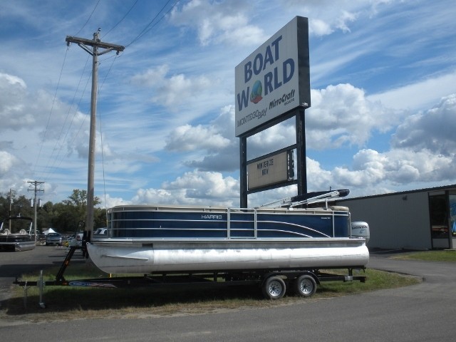Boat World | 21155 MN-65, East Bethel, MN 55011, USA | Phone: (763) 434-9655