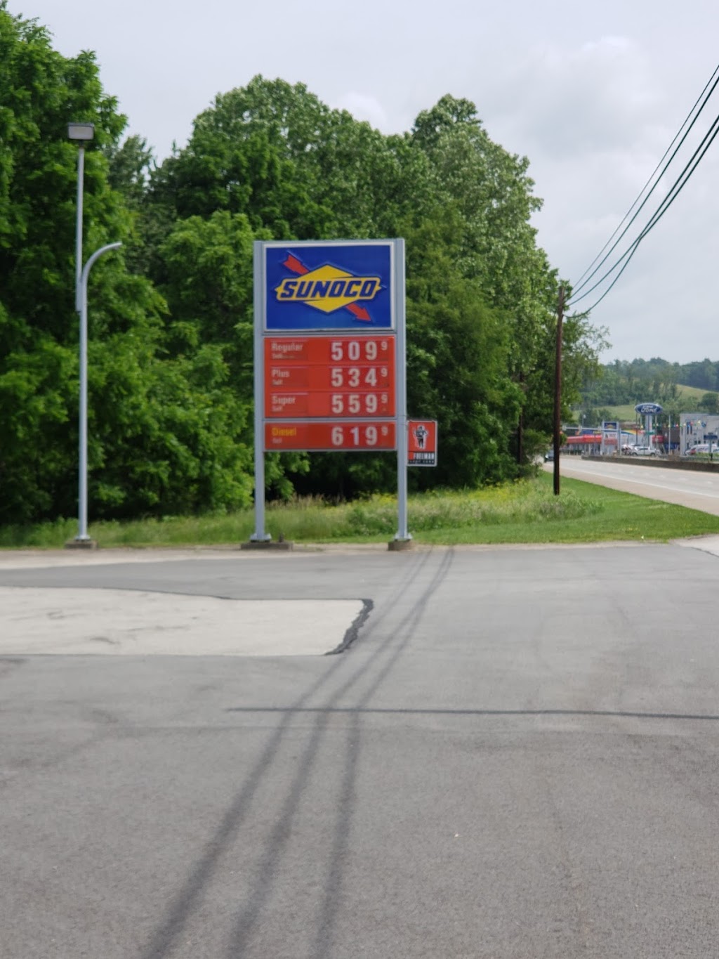 Sunoco Gas Station | 2561 MEMORIAL BLVD 119 & 982, Connellsville, PA 15425 | Phone: (724) 628-7308